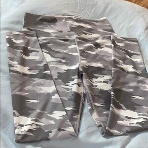 Soul by SoulCycle Brushed Camo Leggings